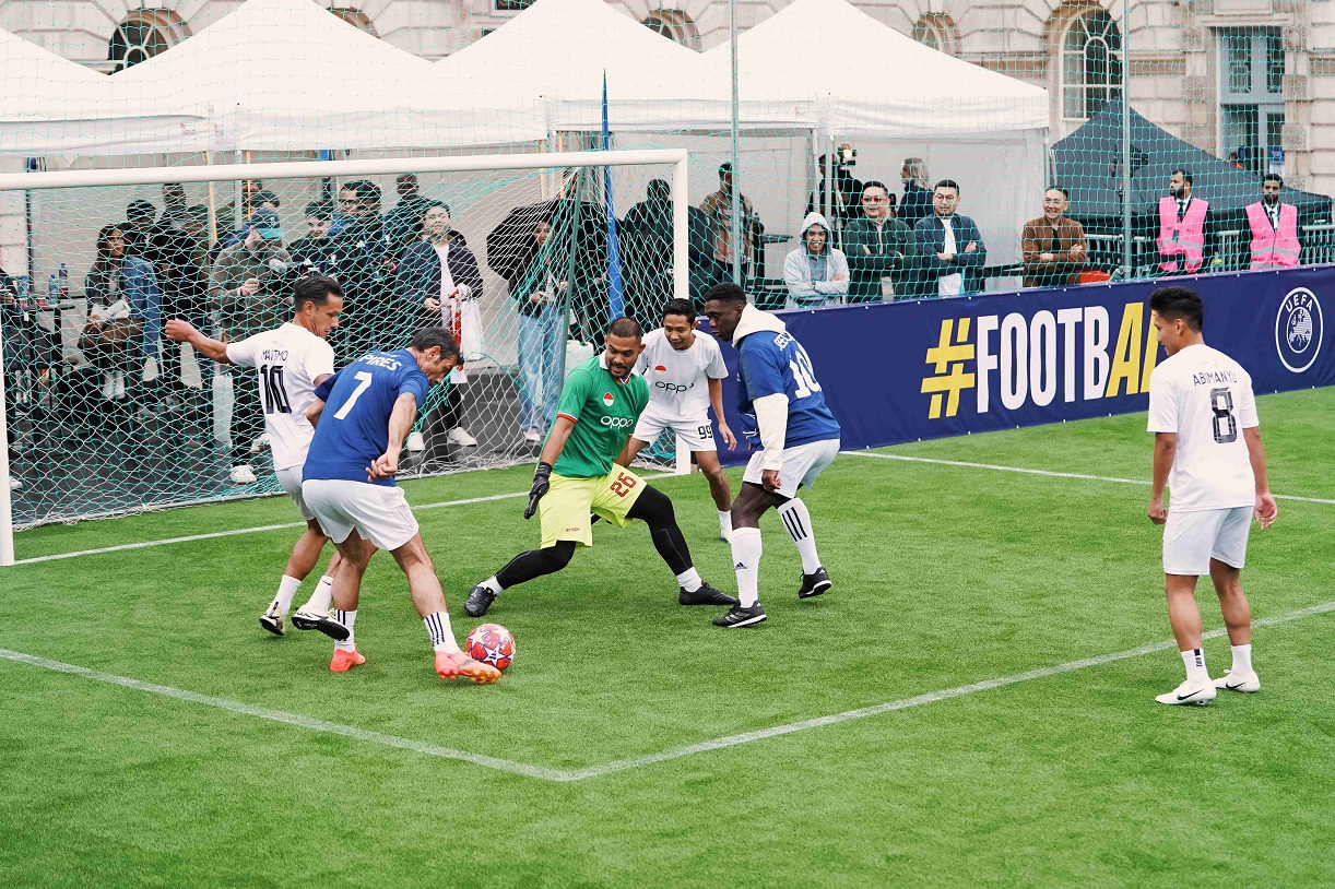 Duel Inspiratif Indonesia All-Star vs UCL Legends Berakhir dengan Skor 10-11, OPPO Apresiasi Perjuangan Tim Indonesia